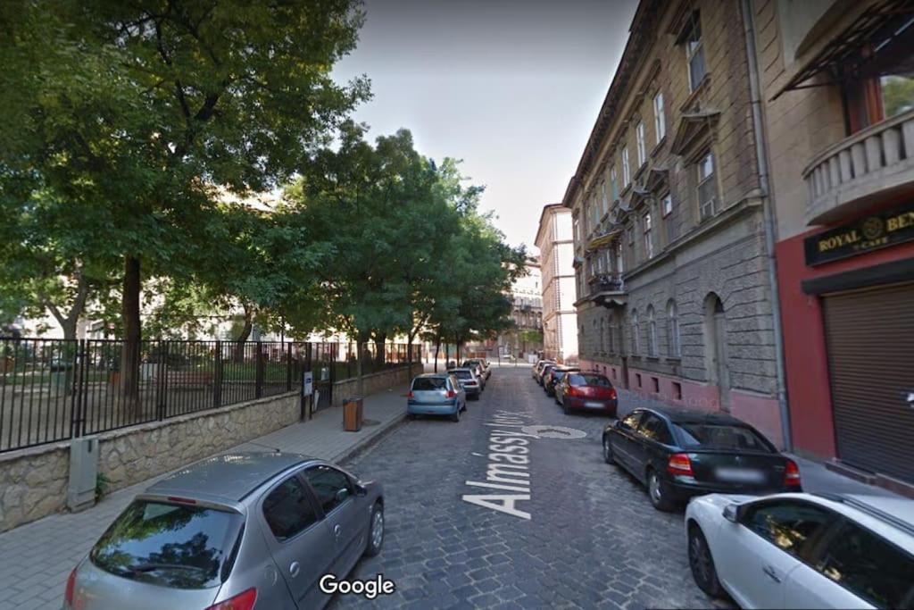 Central 30M2 A/C Apartment, 3 Min From Ny Cafe Budapest Esterno foto